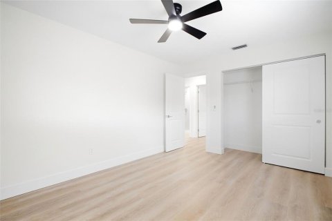 Casa en venta en Saint Petersburg, Florida, 3 dormitorios, 140 m2 № 2386337 - foto 17