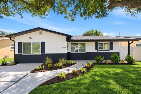Casa en venta en Saint Petersburg, Florida, 3 dormitorios, 140 m2 № 2386337 - foto 9