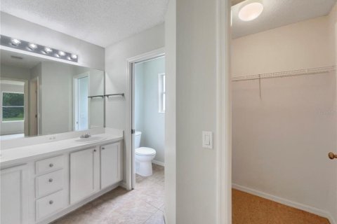 House in The Villages, Florida 3 bedrooms, 129.32 sq.m. № 1760302 - photo 17