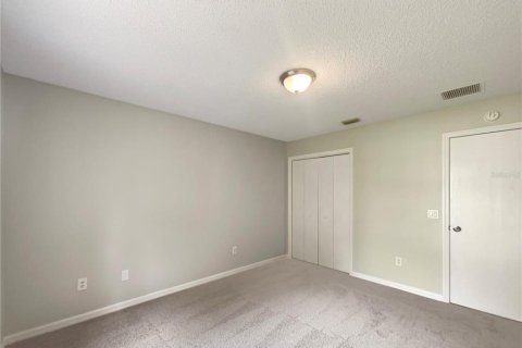 House in The Villages, Florida 3 bedrooms, 129.32 sq.m. № 1760302 - photo 14