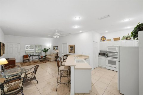 Casa en venta en Port Charlotte, Florida, 2 dormitorios, 110.55 m2 № 2388120 - foto 26