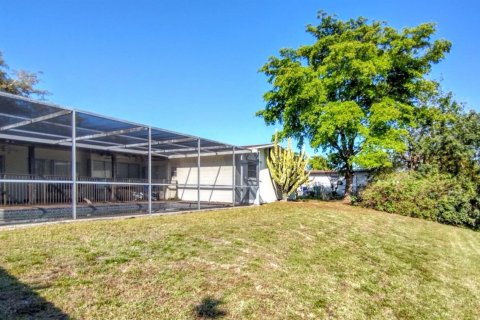 House in Miramar, Florida 4 bedrooms, 166.39 sq.m. № 2146195 - photo 5