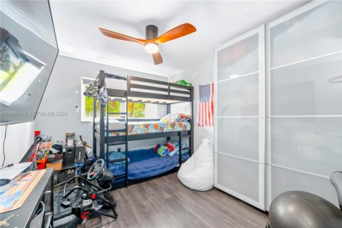 Снять в аренду таунхаус в Норт-Майами-Бич, Флорида 3 спальни, 152.36м2, № 2028006 - фото 25