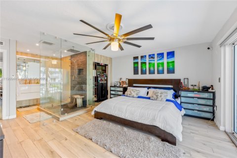 Снять в аренду таунхаус в Норт-Майами-Бич, Флорида 3 спальни, 152.36м2, № 2028006 - фото 20