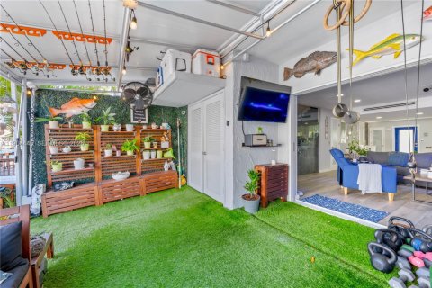 Снять в аренду таунхаус в Норт-Майами-Бич, Флорида 3 спальни, 152.36м2, № 2028006 - фото 5