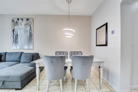 Adosado en alquiler en Kissimmee, Florida, 4 dormitorios, 133.78 m2 № 1906509 - foto 14