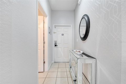 Adosado en alquiler en Kissimmee, Florida, 4 dormitorios, 133.78 m2 № 1906509 - foto 7