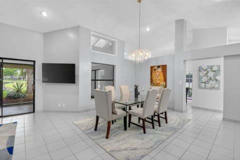 Casa en venta en Delray Beach, Florida, 2 dormitorios, 192.31 m2 № 1893179 - foto 5