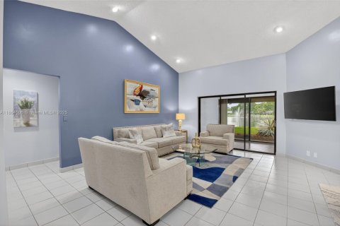 Casa en venta en Delray Beach, Florida, 2 dormitorios, 192.31 m2 № 1893179 - foto 8