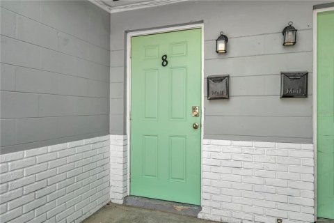Apartamento en alquiler en Tampa, Florida, 3 habitaciones, 32.52 m2 № 1913895 - foto 1
