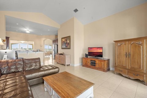 Condo in Palm Coast, Florida, 3 bedrooms  № 1865889 - photo 12