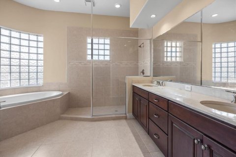Condo in Palm Coast, Florida, 3 bedrooms  № 1865889 - photo 15