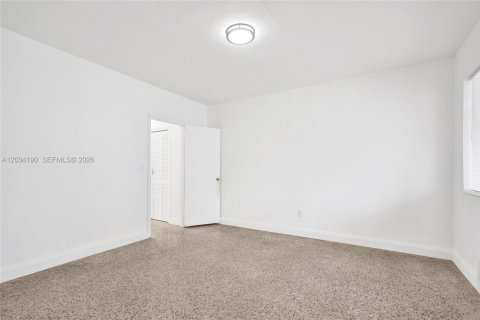 Apartamento en alquiler en Miami Beach, Florida, 1 dormitorio, 72.46 m2 № 2085839 - foto 26