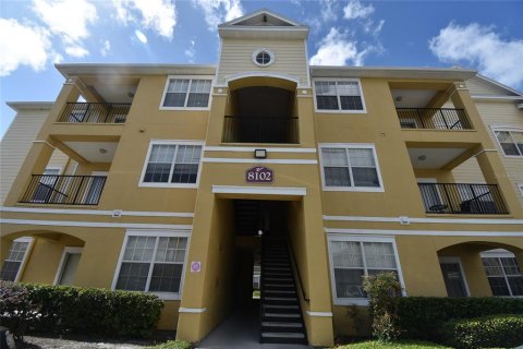Condo à Orlando, Floride, 2 chambres  № 2415496