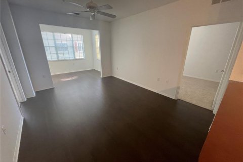 Copropriété à louer à Orlando, Floride: 2 chambres, 97.18 m2 № 2415496 - photo 4