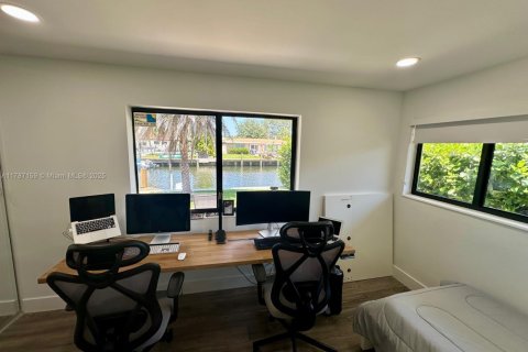 Купить виллу или дом в Лайтхаус-Пойнт, Флорида 3 спальни, 138.24м2, № 1958841 - фото 28