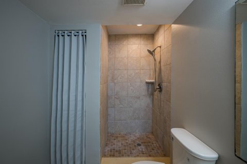 Townhouse in Palm Beach Gardens, Florida 3 bedrooms, 161.65 sq.m. № 2260881 - photo 23