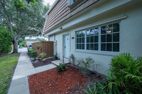 Adosado en Palm Beach Gardens, Florida 3 dormitorios, 161.65 m2 № 2260881