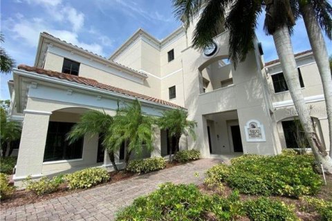 Propiedad comercial en alquiler en North Port, Florida, 1893.35 m2 № 1828634 - foto 4