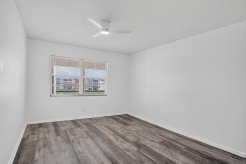Copropriété à vendre à Boca Raton, Floride: 2 chambres, 81.75 m2 № 2254404 - photo 12