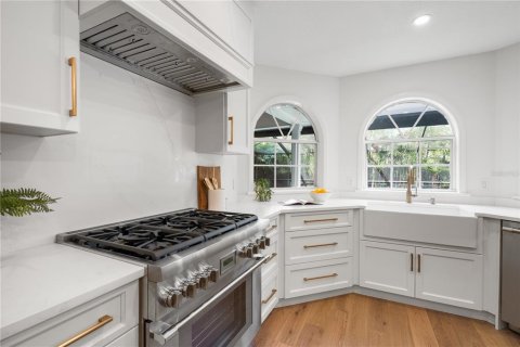 Casa en venta en Belleair, Florida, 5 dormitorios, 337.61 m2 № 1673494 - foto 11