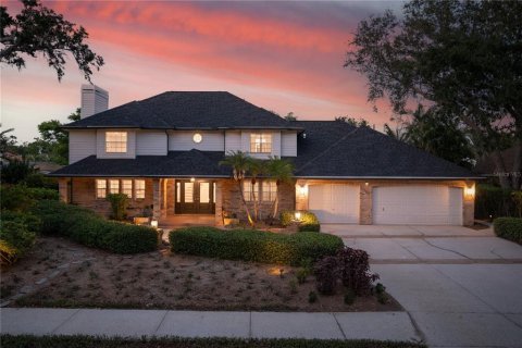Casa en venta en Belleair, Florida, 5 dormitorios, 337.61 m2 № 1673494 - foto 1