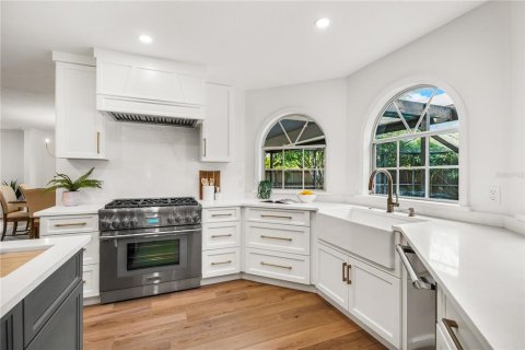 Casa en venta en Belleair, Florida, 5 dormitorios, 337.61 m2 № 1673494 - foto 13