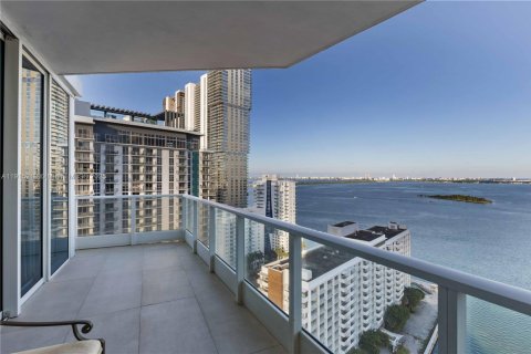 Copropriété à vendre à Miami, Floride: 2 chambres, 147.53 m2 № 1973581 - photo 25