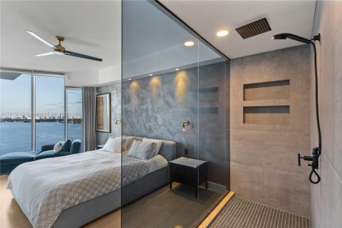 Copropriété à vendre à Miami, Floride: 2 chambres, 147.53 m2 № 1973581 - photo 15