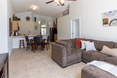Casa en alquiler en Davenport, Florida, 4 dormitorios, 180.23 m2 № 1791363 - foto 6