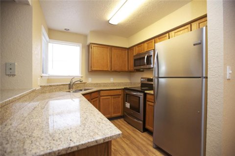 Condo in Winter Park, Florida, 2 bedrooms  № 2394394 - photo 7