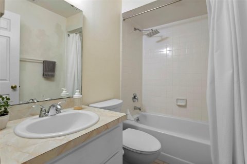Duplex à vendre à Winter Park, Floride: 2 chambres, 100.89 m2 № 2151609 - photo 17
