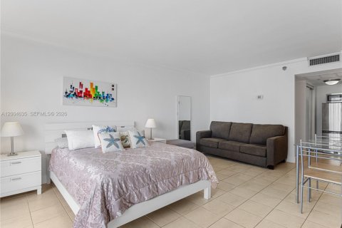 Copropriété à vendre à Sunny Isles Beach, Floride: 33.44 m2 № 2068202 - photo 6