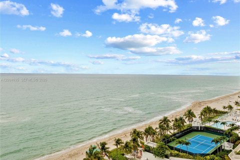 Copropriété à vendre à Sunny Isles Beach, Floride: 33.44 m2 № 2068202 - photo 4