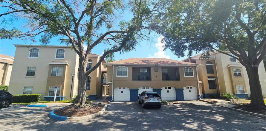 Condominio en Orlando, Florida, 1 dormitorio  № 2304343