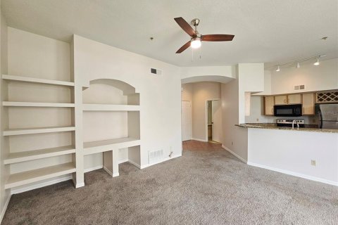 Condominio en alquiler en Orlando, Florida, 1 dormitorio, 78.22 m2 № 2304343 - foto 5
