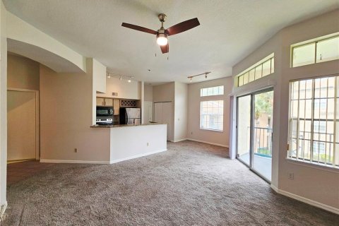 Condominio en alquiler en Orlando, Florida, 1 dormitorio, 78.22 m2 № 2304343 - foto 6