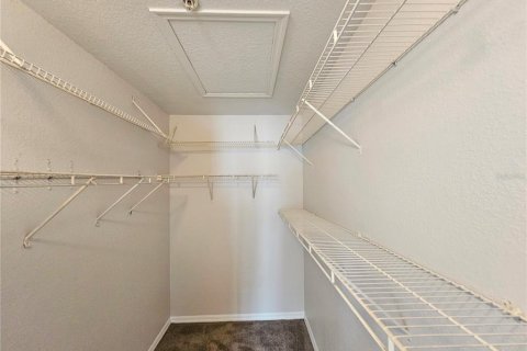 Condominio en alquiler en Orlando, Florida, 1 dormitorio, 78.22 m2 № 2304343 - foto 13