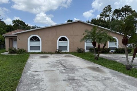 Apartment in Kissimmee, Florida 4 bedrooms, 176.98 sq.m. № 1911208 - photo 1