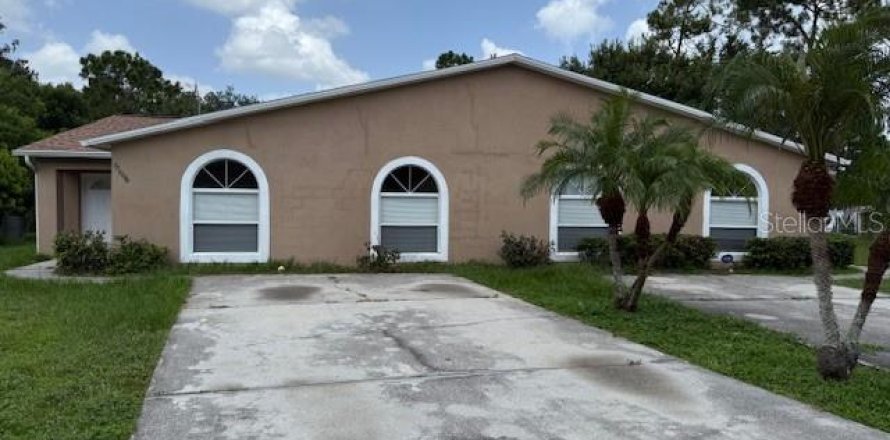 Apartment in Kissimmee, Florida 4 bedrooms, 176.98 sq.m. № 1911208