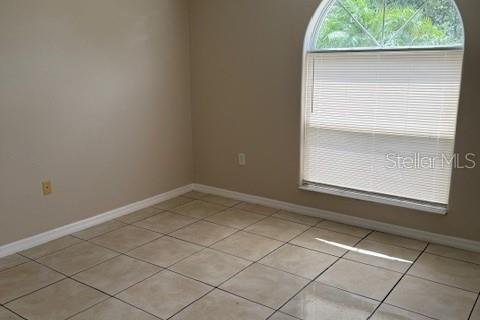 Apartment in Kissimmee, Florida 4 bedrooms, 176.98 sq.m. № 1911208 - photo 12