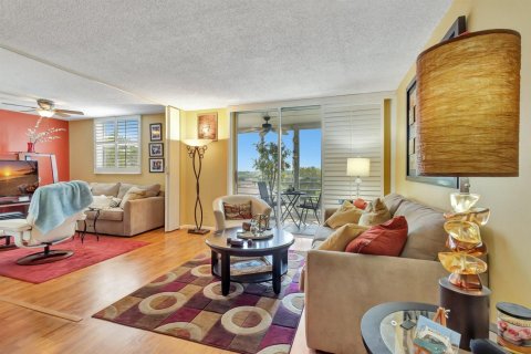 Copropriété à vendre à Boca Raton, Floride: 2 chambres, 120.77 m2 № 2240118 - photo 4
