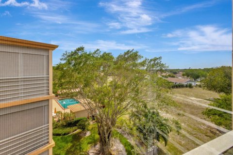 Copropriété à vendre à Boca Raton, Floride: 2 chambres, 120.77 m2 № 2240118 - photo 19