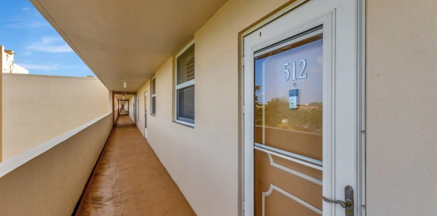 Condo à Boca Raton, Floride, 2 chambres  № 2240118