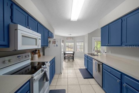 House in Gainesville, Florida 3 bedrooms, 148.74 sq.m. № 2368972 - photo 15