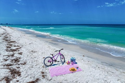 Casa en venta en Clearwater, Florida, 6 dormitorios, 345.5 m2 № 1677866 - foto 9