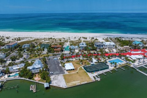 Casa en venta en Clearwater, Florida, 6 dormitorios, 345.5 m2 № 1677866 - foto 19