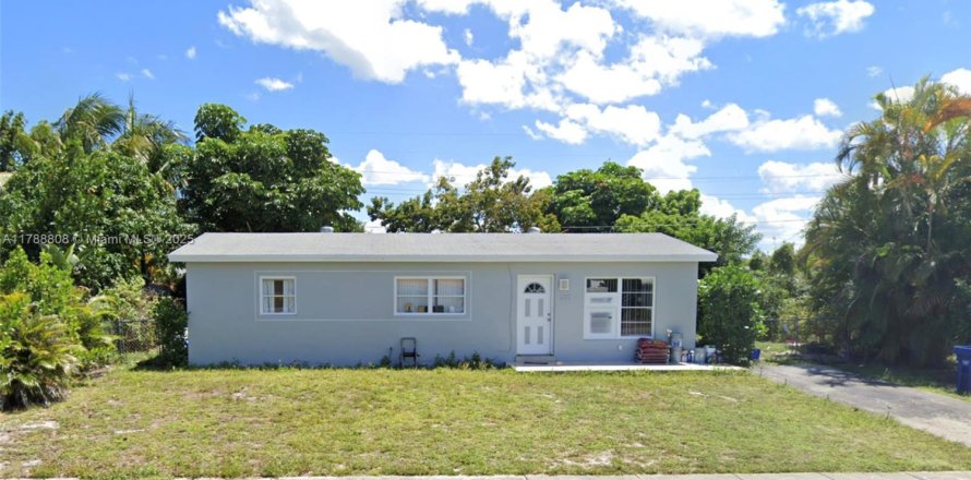 Villa ou maison à Miami, Floride 3 chambres, 94.02 m2 № 1938436