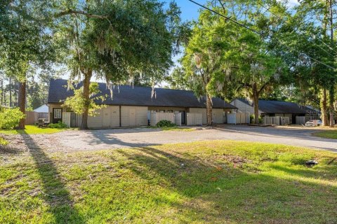 Immobilier commercial à vendre à Ocala, Floride: 8 chambres, 359.53 m2 № 2097601 - photo 4