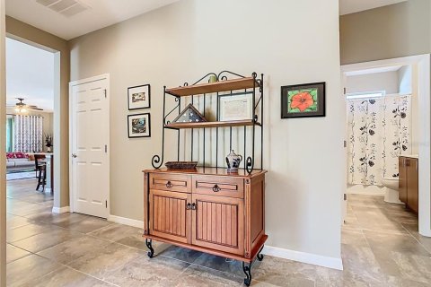 Casa en venta en Poinciana, Florida, 2 dormitorios, 154.03 m2 № 1903451 - foto 3